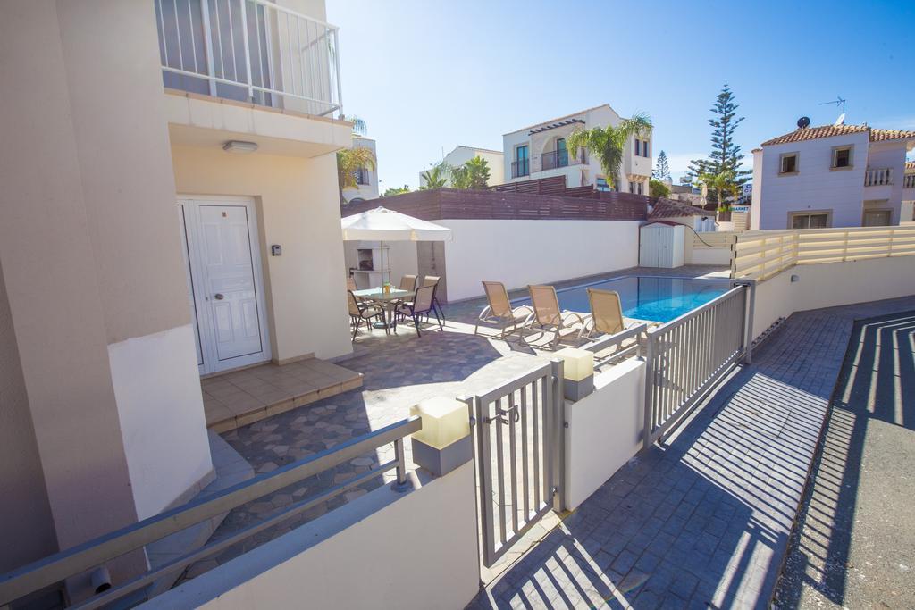 Protaras View Villas エクステリア 写真