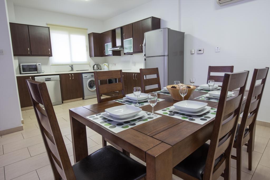 Protaras View Villas エクステリア 写真